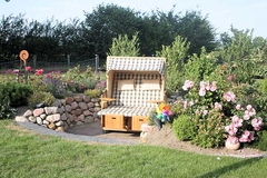 Integration eines Platzes für den Strandkorb in bestehenden Garten