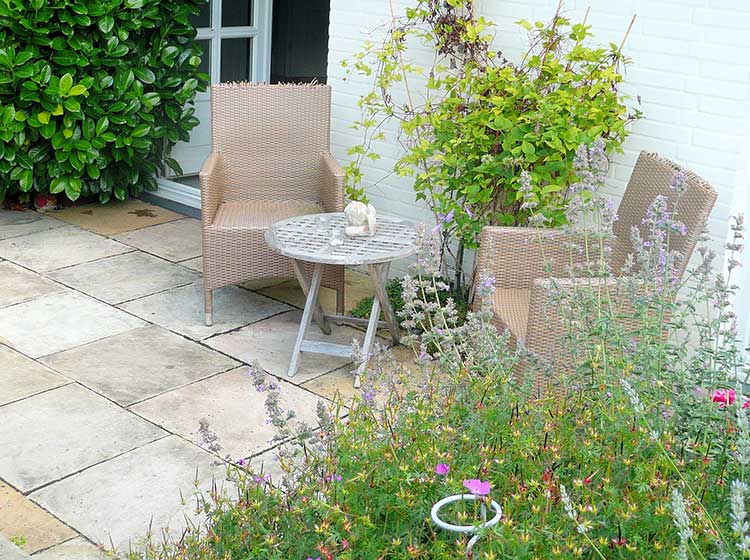 zusätzlicher gemütlicher Sitzplatz